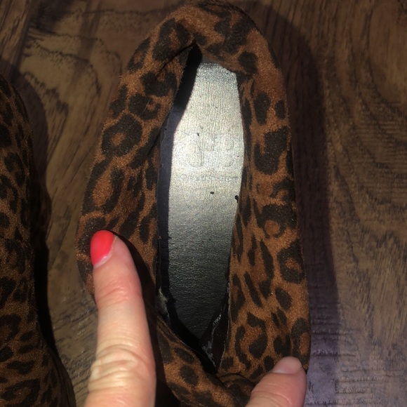 Gianni Bini Leopard Slouch Wedge Ankle Boots 7 - Picture 8 of 11